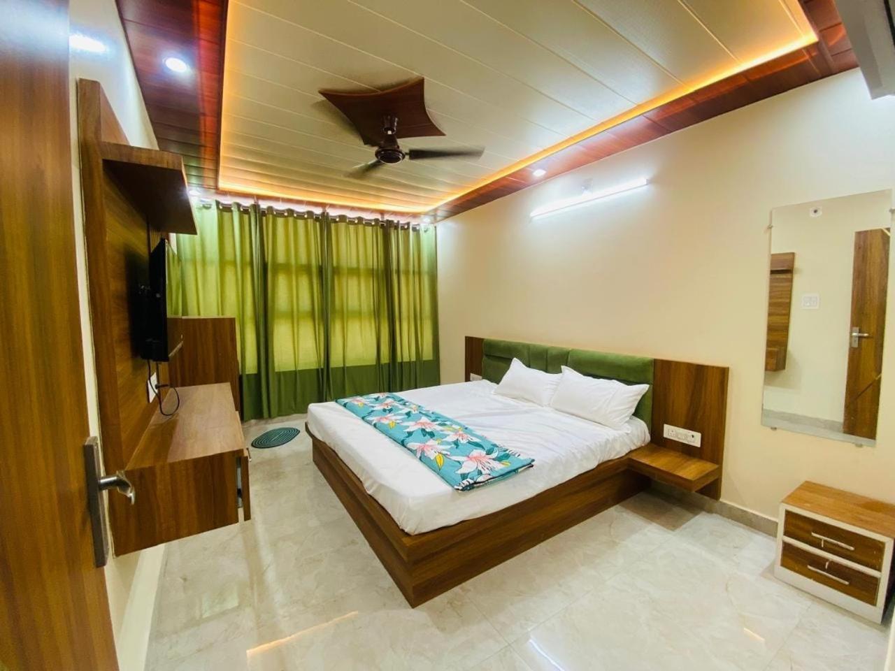 The Raman Palace- A Budget Hotel Mathura Luaran gambar
